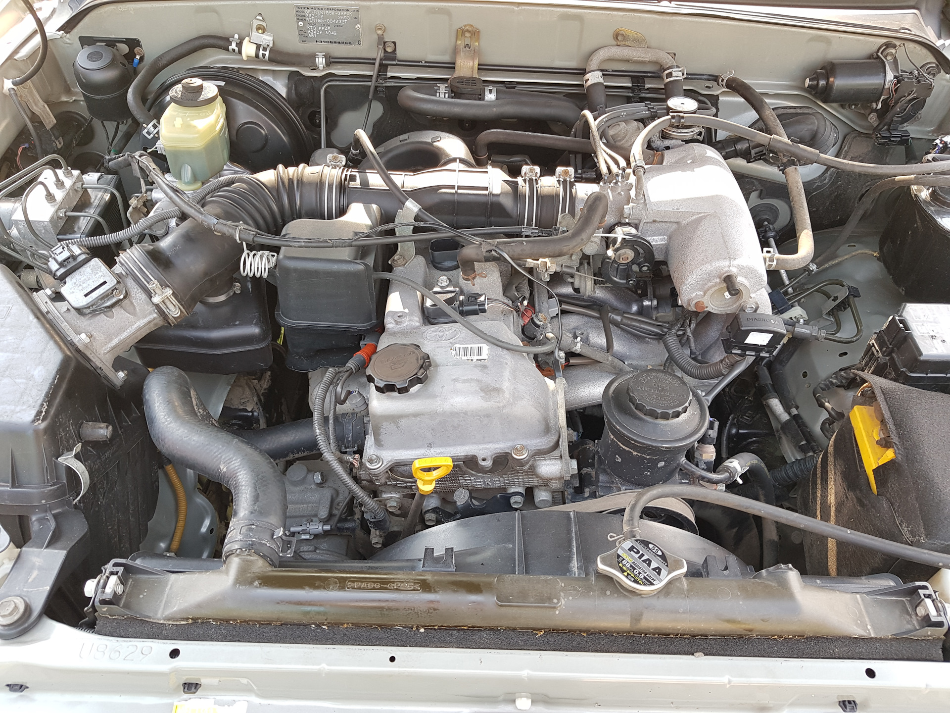 Motor Toyota 3RZ-FE