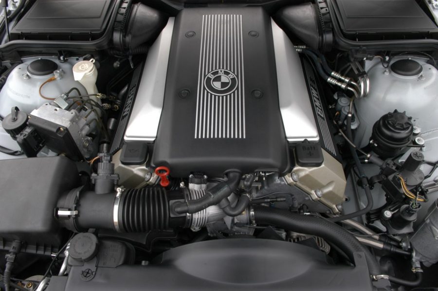 Motor BMW M60B30