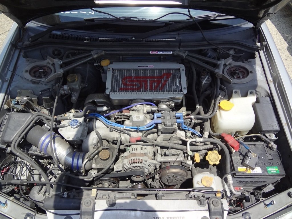 Motor Subaru EJ205 2.0