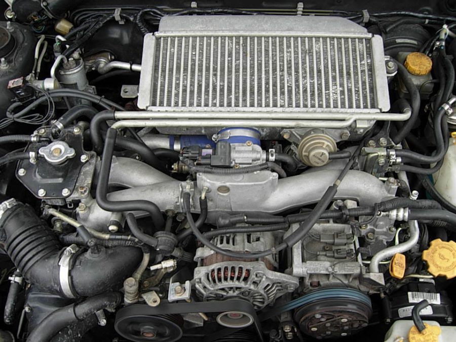 Motor Subaru EJ205 2.0