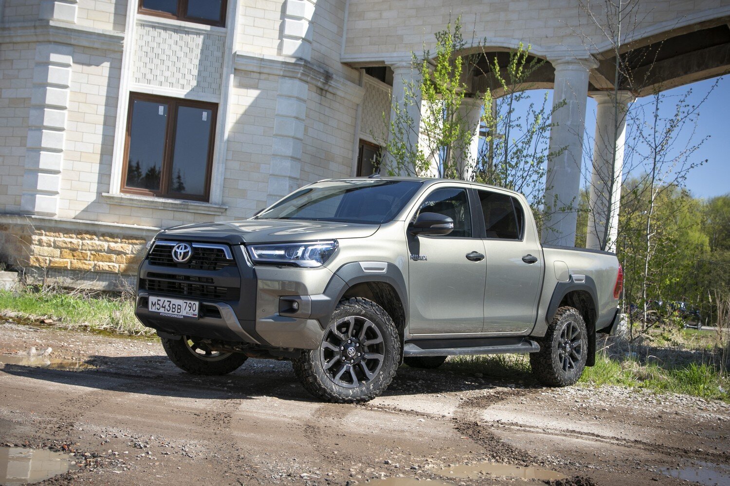 História da lendária pick-up Toyota Hilux